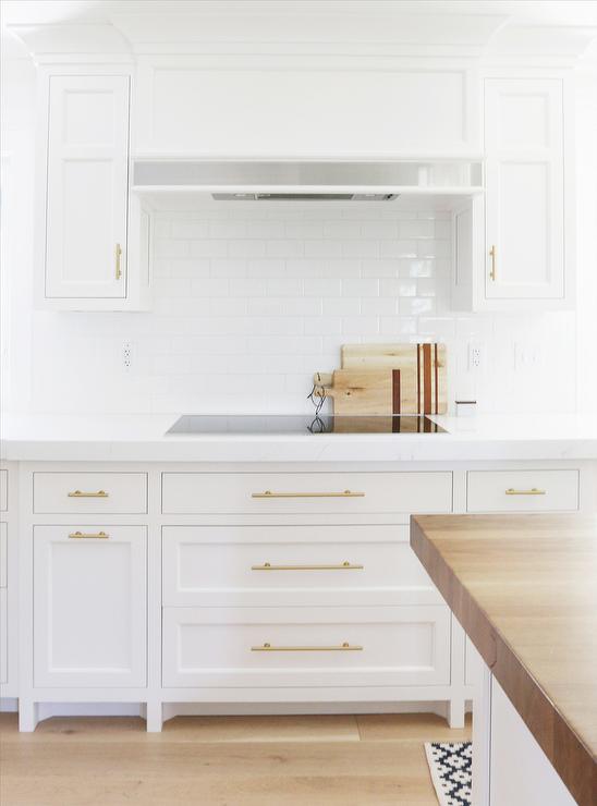 8 Best Hardware Styles For Shaker Cabinets