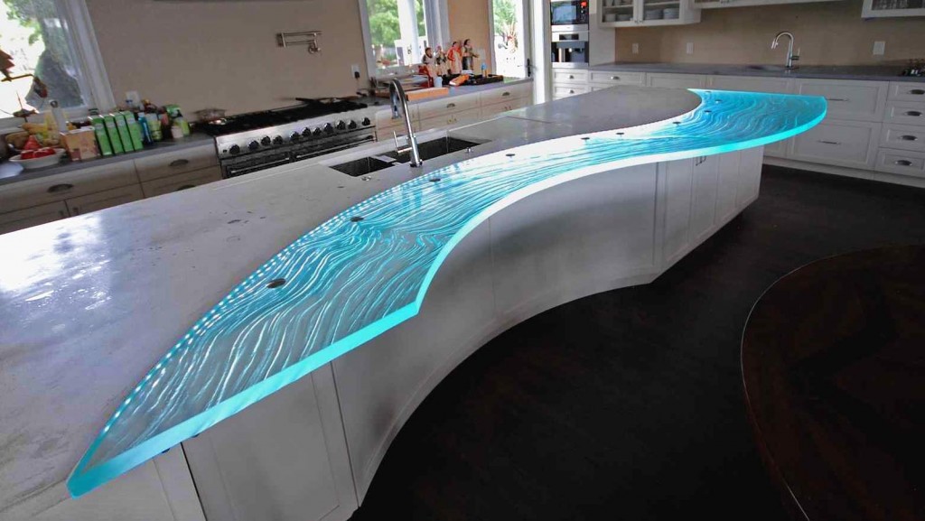 Glass kitchen countertop overhang with LED lights. | Photo Source: downingdesigns.com